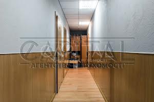 комерційна за адресою Воздвиженська вул., 43