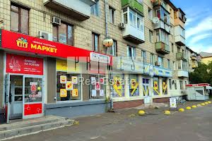 комерційна за адресою Соборності просп. (Возз'єднання), 14