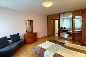 квартира за адресою Ливарна, 9