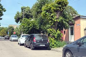 комерційна за адресою Яворницького вул., 40