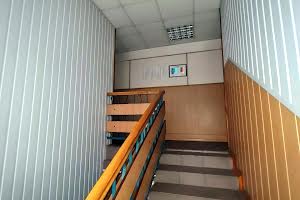 коммерческая по адресу Поповича, 41
