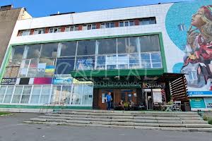 комерційна за адресою Ярослава Мудрого вул., 20