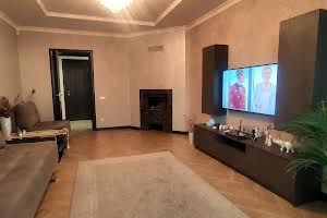 квартира за адресою Садова вул., 16