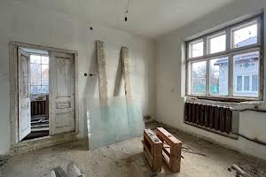 будинок за адресою Привокзальна