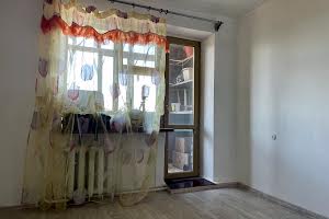 квартира за адресою Євгена Танцюри вул., 46