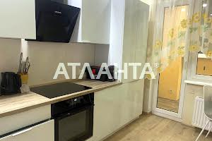 квартира за адресою Жаботинського вул., 56а