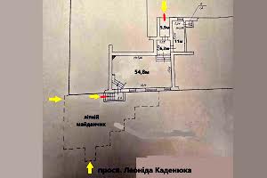 комерційна за адресою Леоніда Каденюка просп. (Юрія Гагаріна), 5/2
