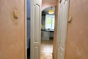 квартира за адресою Івасюка вул., 21