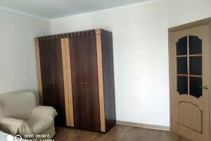 квартира за адресою Довженка вул., 7/1