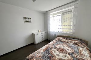 квартира за адресою Крайна вул., 1А