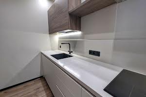 квартира за адресою Космонавтів просп., 49