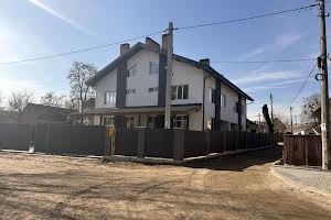 будинок за адресою Озерна вул.