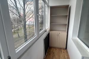 квартира за адресою Металургів вул., 3