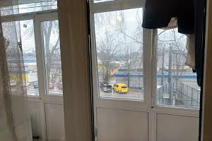 квартира за адресою Любомира Гузара вул. (Комарова), 42