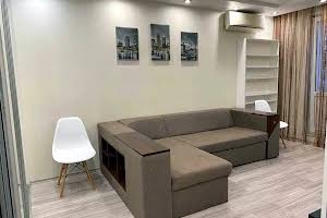 квартира за адресою Яни Червоної, 7