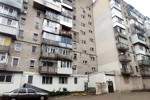 квартира за адресою Генерала Петрова вул., 46