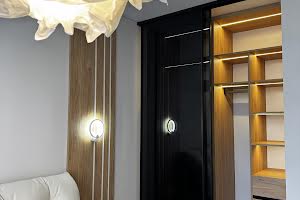 квартира за адресою Краснова вул., 3а