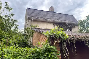 дом по адресу с. Осещина, садоводческая