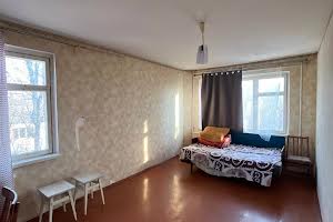 квартира за адресою Космонавтів вул., 56