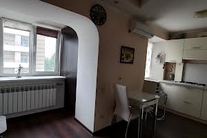 квартира по адресу Дмитрия Яворницкого просп. (Карла Маркса), 7