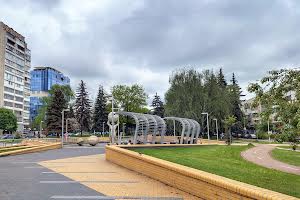 квартира за адресою Космонавтів просп., 49