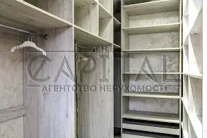 дом по адресу Київська ул.
