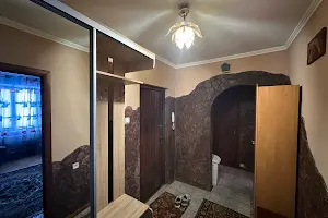 квартира за адресою Симоненка вул., 1