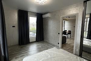 квартира за адресою Степана Бандери вул., 79