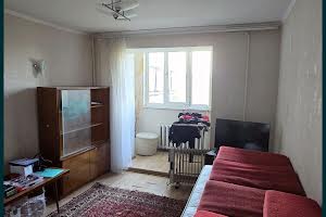 квартира за адресою Євгена Чикаленка вул., 76б