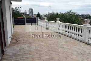 будинок за адресою Монтажників вул.
