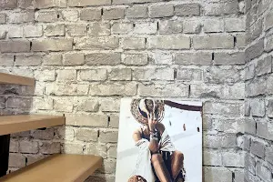 будинок за адресою Незалежності