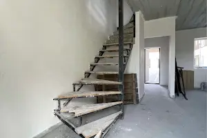будинок за адресою с. Нові Петрівці, Канівська вул., 37а