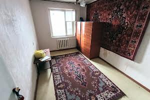 квартира за адресою Квітнева вул., 52
