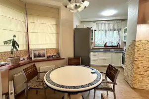 дом по адресу с. Любимовка, Цветочная