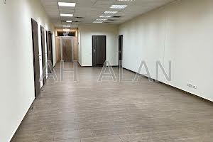 комерційна за адресою Київ, Новокостянтинівська вул., 13/10