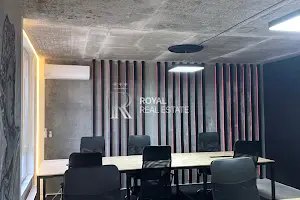 комерційна за адресою Михайла Бойчука вул. (Кіквідзе), 41-Б