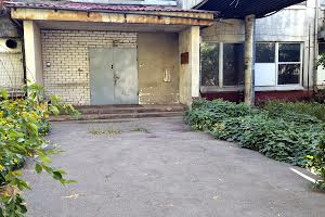 коммерческая по адресу Строителей ул., 34