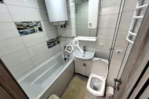 квартира за адресою Космонавтів вул., 24