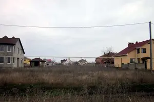 участок по адресу 
