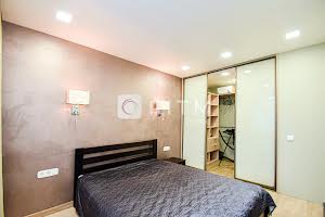 квартира по адресу Крушельницкой ул., 35