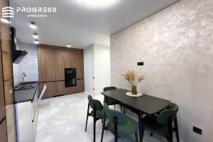 квартира за адресою Юліана Пелеша вул., 8