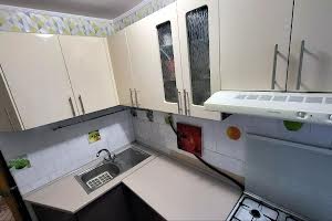 квартира за адресою Комінтерна, 3
