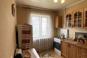 квартира по адресу Молодіжна, 44
