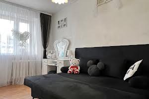 квартира за адресою Данила Галицького вул., 9