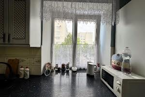 квартира за адресою Івасюка вул., 21