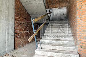 комерційна за адресою Мальовнича вул., 3