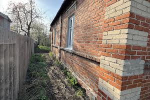 будинок за адресою Республіканська вул. (Комуни)