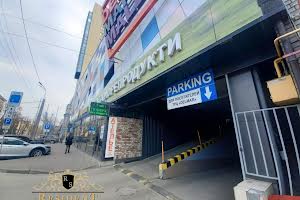 комерційна за адресою Науки просп. (Гагаріна), 24