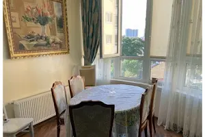 квартира за адресою Кленова вул., 2а