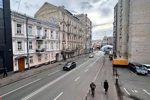 комерційна за адресою Київ, Михайлівська вул., 7